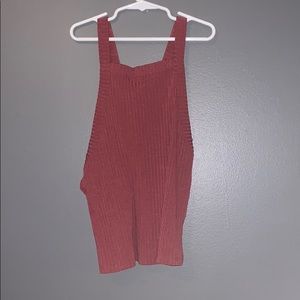 pacsun maroon tank.